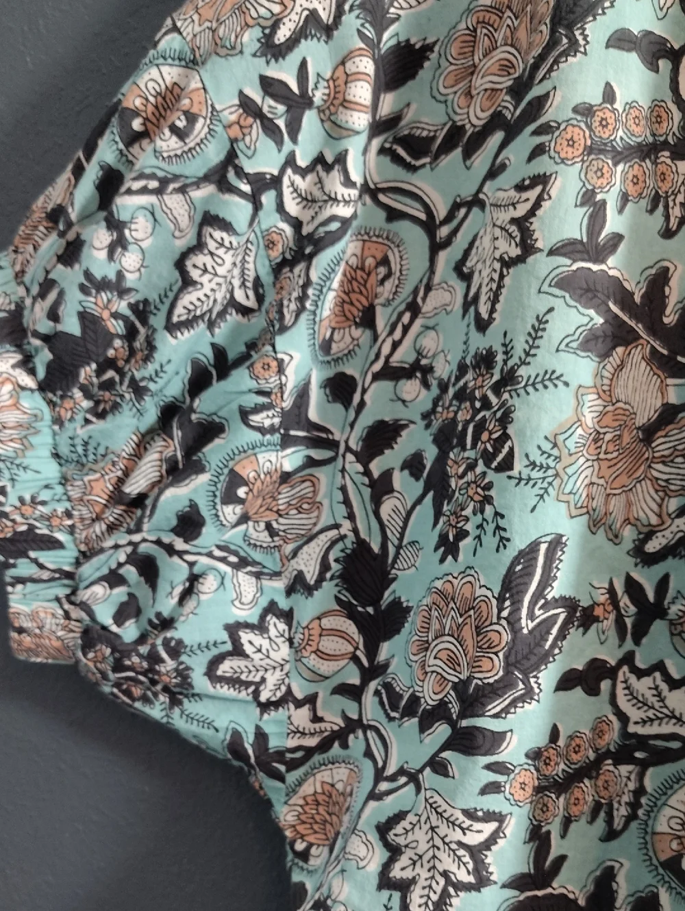 Never A Wallflower Boho Floral Button-Front Blouse in Seafoam and Brown - Picture 4 of 9